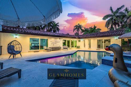 Golden Glades Villa | 500 m² Villa ∙ 5 bedrooms ∙ 16 guests