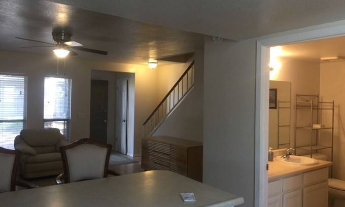 Pittmann House | 532 Henderson Townhome