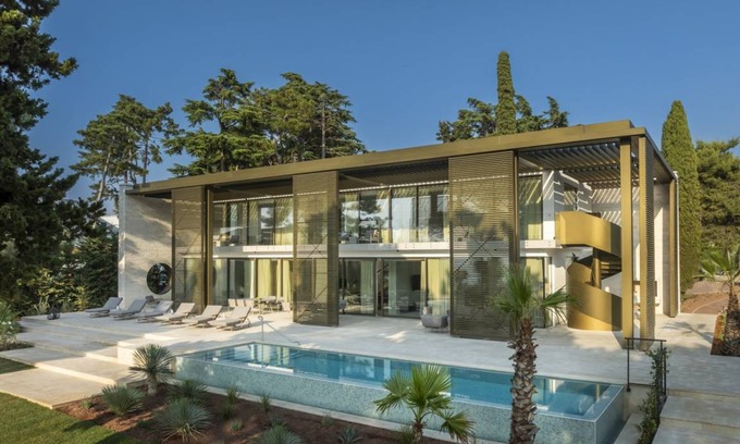 Porec Villa | 546 m² Villa ∙ 6 bedrooms ∙ 12 guests