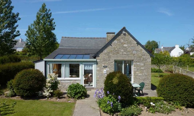 Saint-Cast-le-Guildo House | 55 m² Gîte ∙ 2 bedrooms ∙ 4 guests