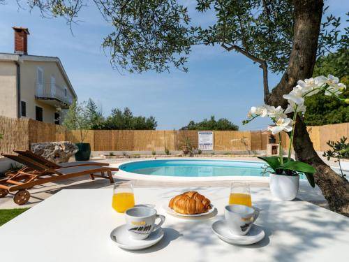 Sveti Filip i Jakov House | 55 m² House ∙ 2 bedrooms ∙ 4 guests