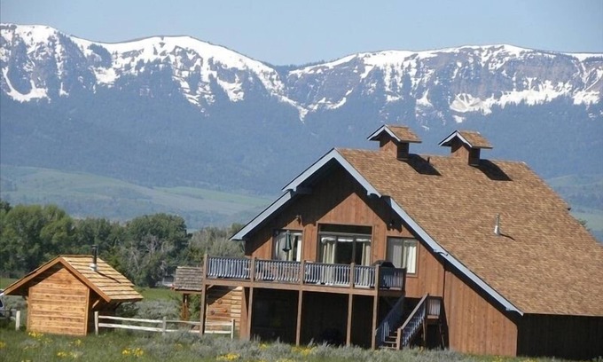 Clawson Apartment | 55% off monthly stays. Amazing Teton Views, Hot Tub, Office, Sauna, farmland