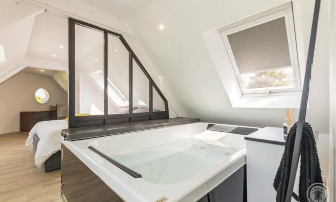 Vains House | 56 m² Gîte ∙ 1 bedroom ∙ 2 guests