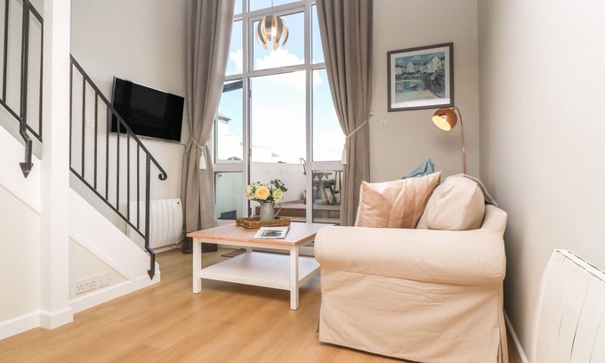 Mylor Churchtown Cottage | 58 High Street