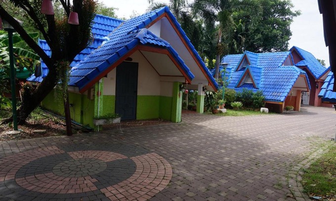 Bang Bon House | 58 Ville Resort