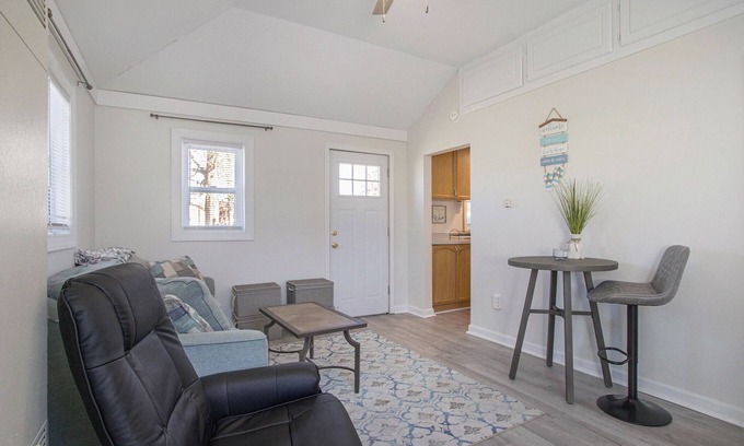 Coldwater Cottage | 583 Miller Rd, Coldwater, MI 49036