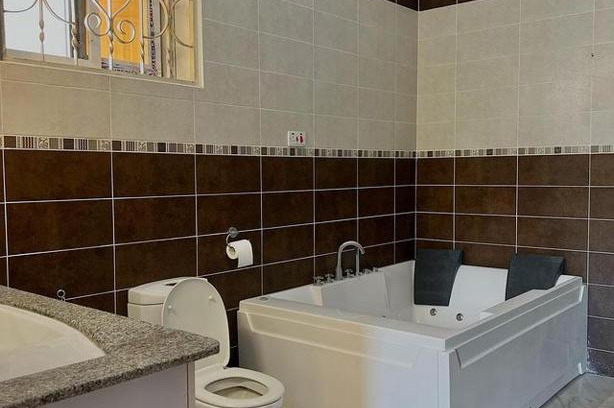 Dar es Salaam House | 5BEDROOMS Stand Alone Mansion for holidays