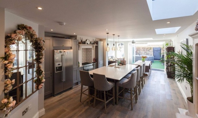 Thamesfield House | 5bedvictorianhseputneyriverside.boutique.homelyenglishhouseinlondon