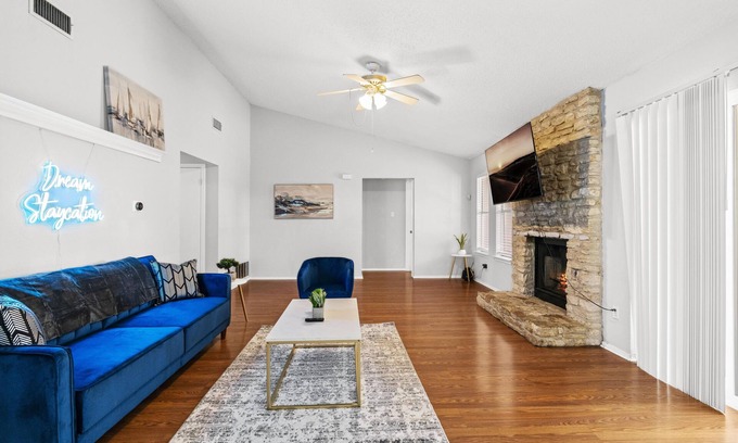 Milwood House | 5min from Apple/Domain & 20min from Downtown Austin!