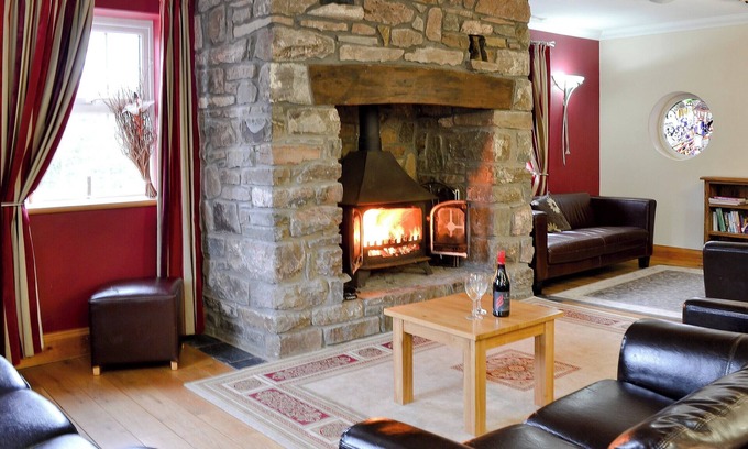 Ferryside Cottage | 6 bedroom accommodation in Ferryside