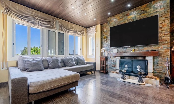 Reus Villa | 6 bedroom accommodation in Reus