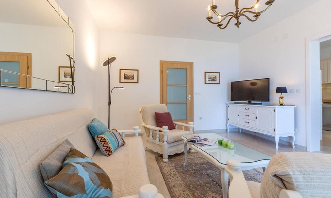 Dugi Rat House | 6 bedroom stunning home in Dugi Rat