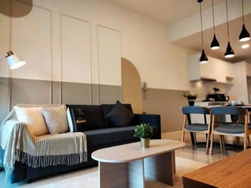 Pudu Apartment | 6 Pax Stylish Homestay at Continew Residence near to TRX and Pavilion
