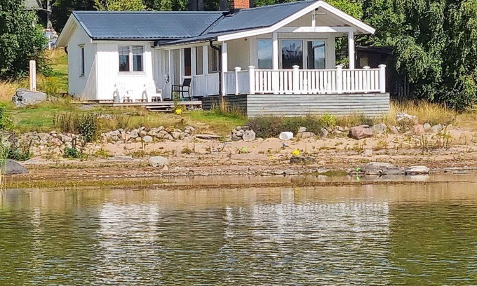 Saffle Municipality House | 6 person holiday home in SÄFFLE-By Traum