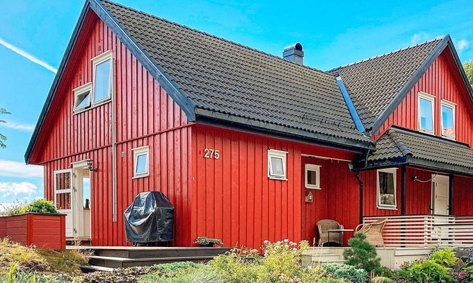 Arendal Apartment | 6 person holiday home in EYDEHAVN