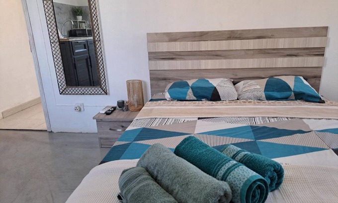 Tombeau Bay House | 60 m² House ∙ 2 bedrooms ∙ 4 guests