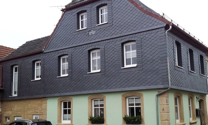 Michelau Apartment | 60 sqm apartment on the ground floor with garden and courtyard for 2 people