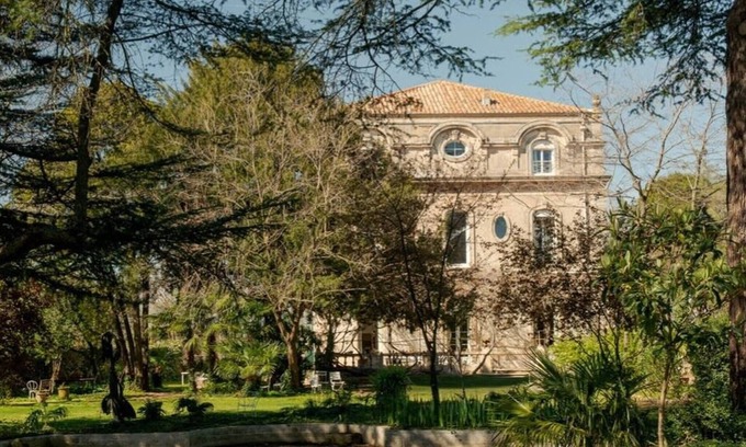 Costieres House | 600 M² Family House With Swimming Pool & Park