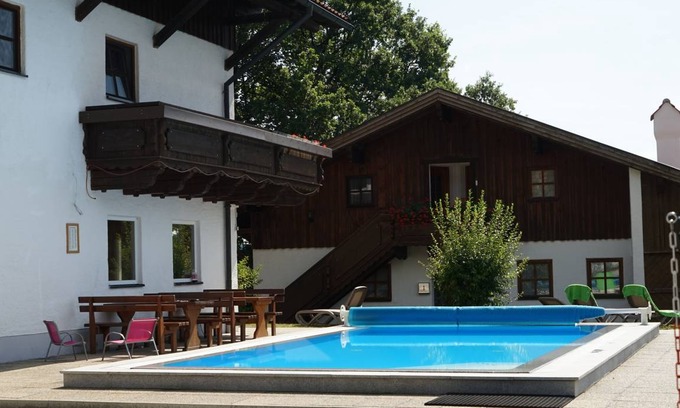 Hauzenberg Apartment | 62 m² Apartment ∙ 1 bedroom ∙ 5 guests