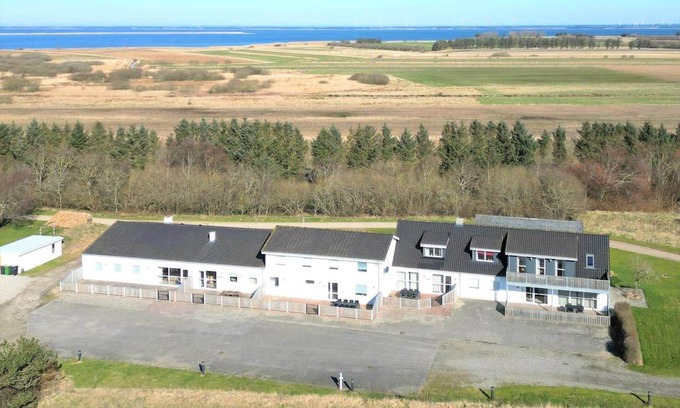 Vedersø Klit House | 634 m² House ∙ 14 bedrooms ∙ 26 guests
