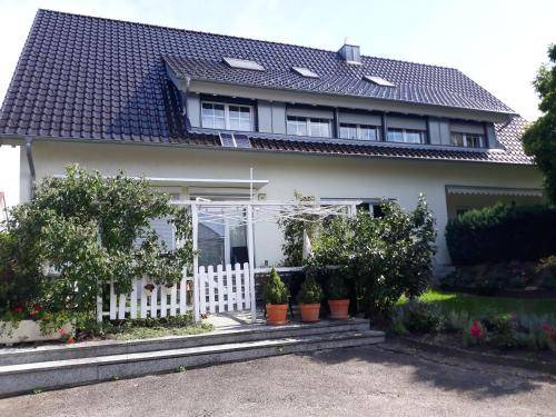 Teningen Apartment | 65 m² Apartment ∙ 1 bedroom ∙ 2 guests
