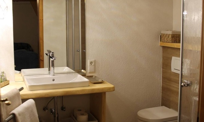Arnbruck Apartment | 65qm große Ferienwohnung mit Terrasse und Grillplatz