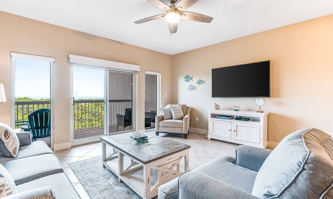 Sandestin Condo | 6th Floor Coastal Getaway W/Shared Pools/Hot Tubs, Beach Access & Gym