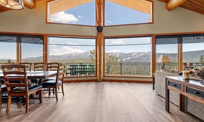 Castle Glen Estates Cabin | 7 bedroom accommodation in Big Bear Lake