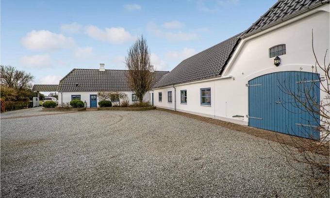 Outrup House | 7 Bedroom Stunning Home In Outrup