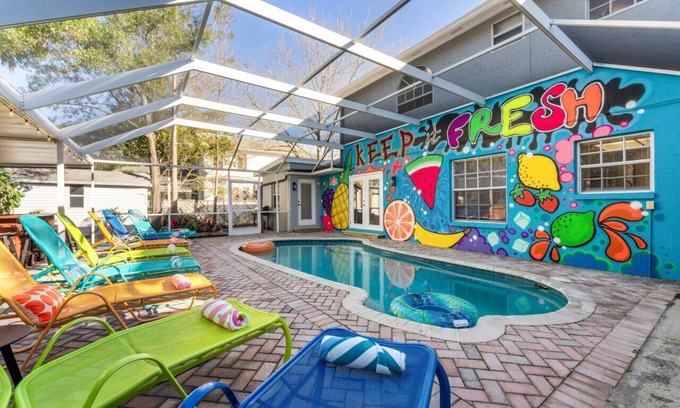 Port Tampa City Villa | 7 BR Heated Pool, Game Room, Theater, Sleeps 25