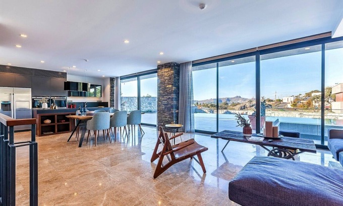 Bodrum City Center Villa | 7 Deluxe - A seductive blend of style and serenity with pool, 5 mins to beaches