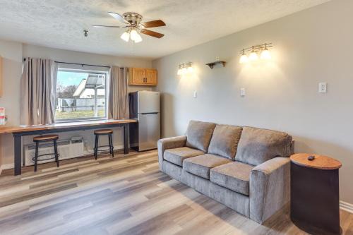 Oakland City House | 7 Mi to Cedar Point Retreat with Hot Tub and Gazebo