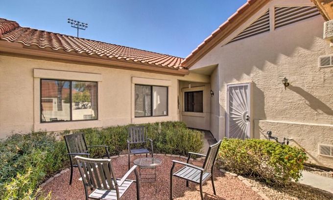 Park Center Place House | 7 Mi to Mill Ave BBQ-Ready Mesa Townhouse