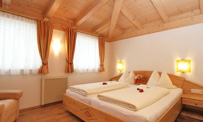 Leogang Apartment | 71 m² Apartment ∙ 2 bedrooms ∙ 4 guests