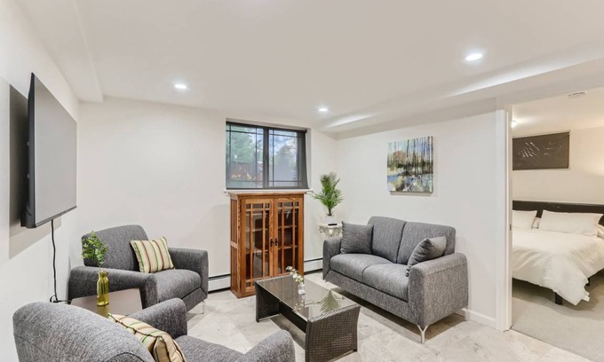 Interurban Park Condo | 74 m² Condo ∙ 2 bedrooms ∙ 4 guests