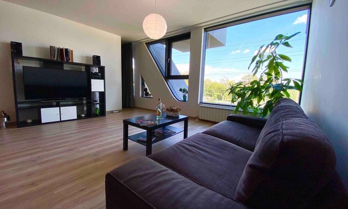 Vitosha District Apartment | 75 m² Apartment ∙ 1 bedroom ∙ 3 guests