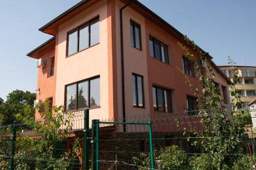 Kranevo Apartment | 75 m² Apartment ∙ 2 bedrooms ∙ 6 guests