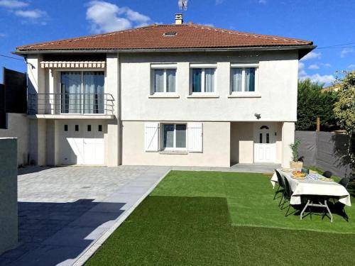 Montelimar Apartment | 75 m² Apartment ∙ 3 bedrooms ∙ 6 guests