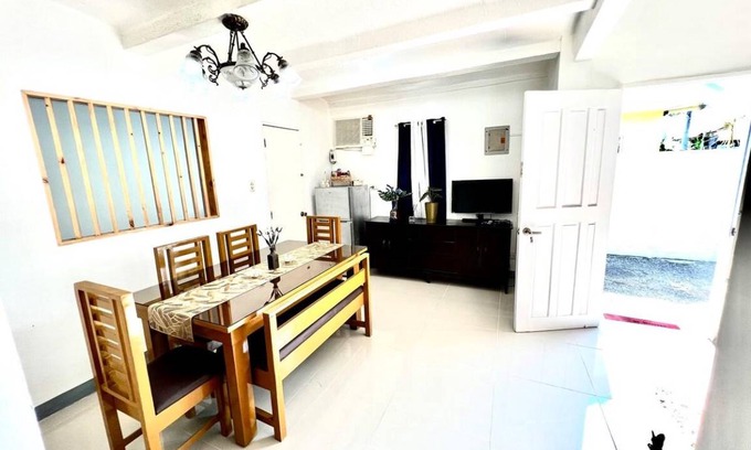 General Trias House | 75 m² House ∙ 3 bedrooms ∙ 6 guests