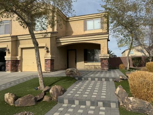 Sundance House | 777 Hopi