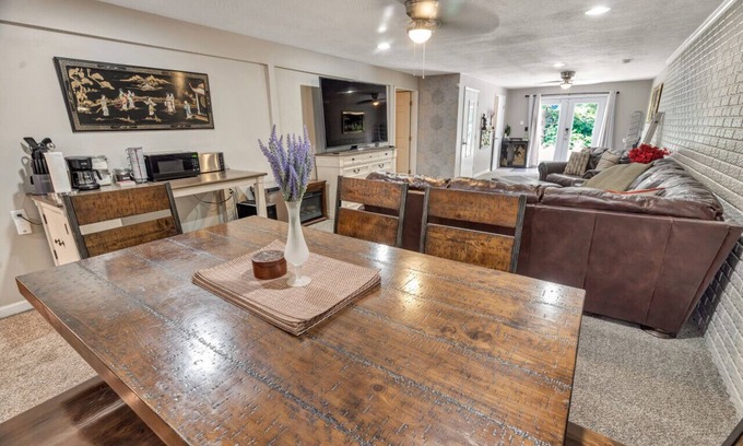 Brookline Station Condo | 7809 Hunters Moon Ln · Moon River Smart-Suite, near Interstate 44/airport