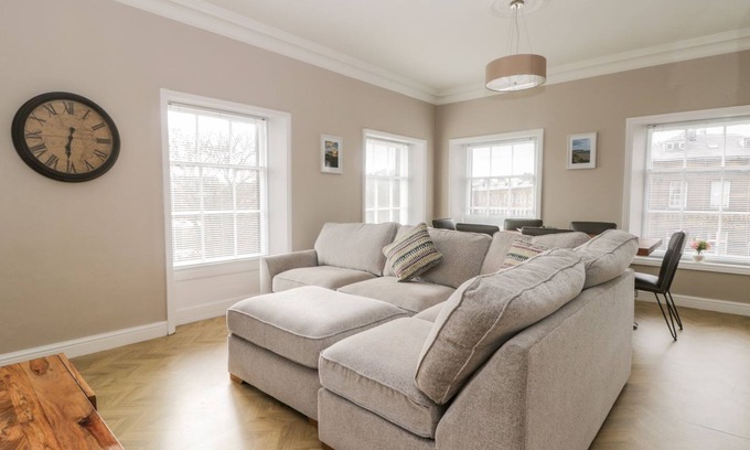 Scarborough City Centre Cottage | 7a Belvoir Terrace