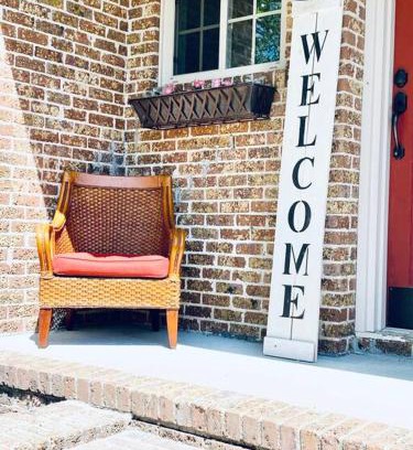 Laurel House | 7th Avenue Manor