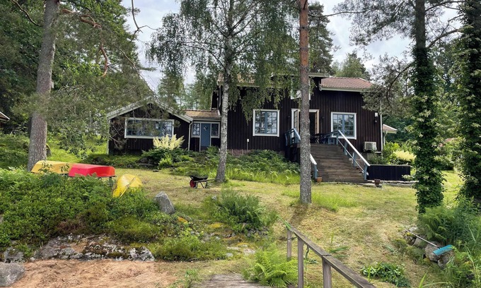 Lilla Edet O House | 8 bedroom apartment in Prässebo