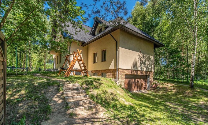 Szemud House | 8 Bedroom Awesome Home In Kamien