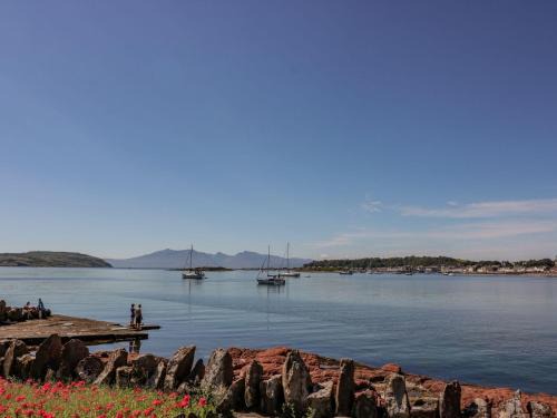 Millport Apartment | 8 George Street