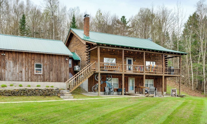 Lyndon House | 8 Mi to Kingdom Trails: Spacious Home w/Game Room