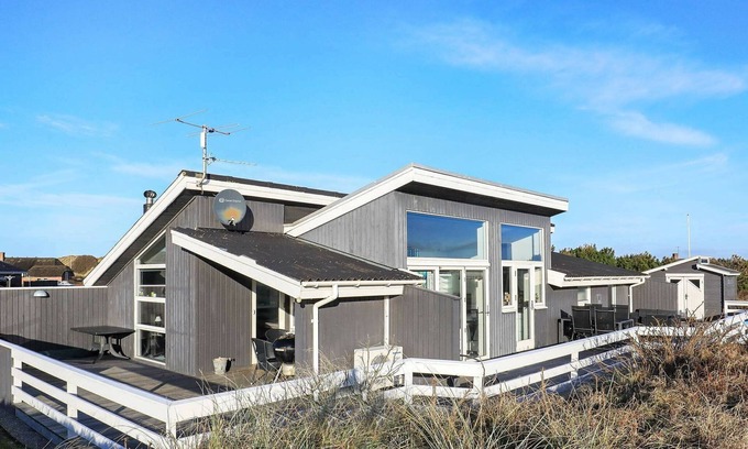 Klegod Strand House | 8 person holiday home in Ringkøbing