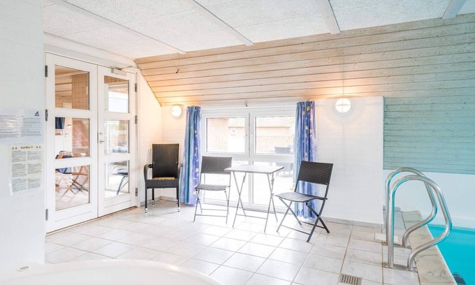 Blavand Strand House | 8 person holiday home in Blåvand