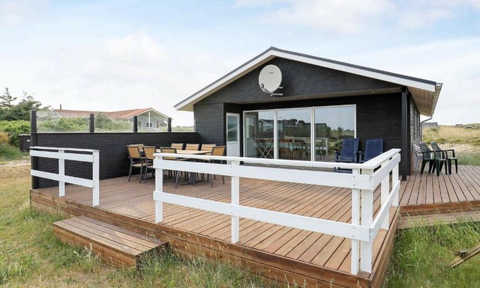 Klegod Strand House | 8 person holiday home in Ringk bing